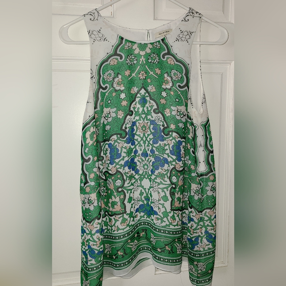 Max Studio Vibrant Green and Cream Lightweight Blouse